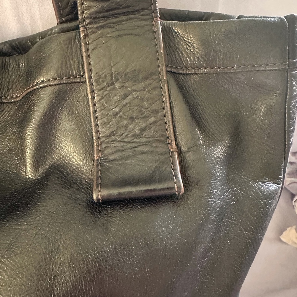 Hobo branded tote - Picture 4 of 15
